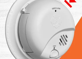 Smoke Detector Beeps Twice and Stops – How to Fix It (2025)